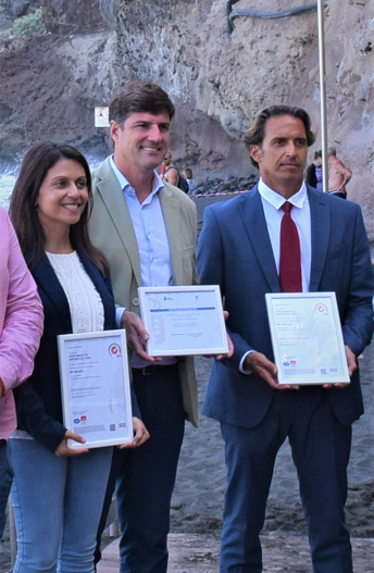 SGS entregando las certificaciones a la playa de La Arena y a la playa de Los Guíos de Los Gigantes